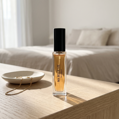 Ma Belle Vie, Format Voyage 10ml — flacon photographié en situation